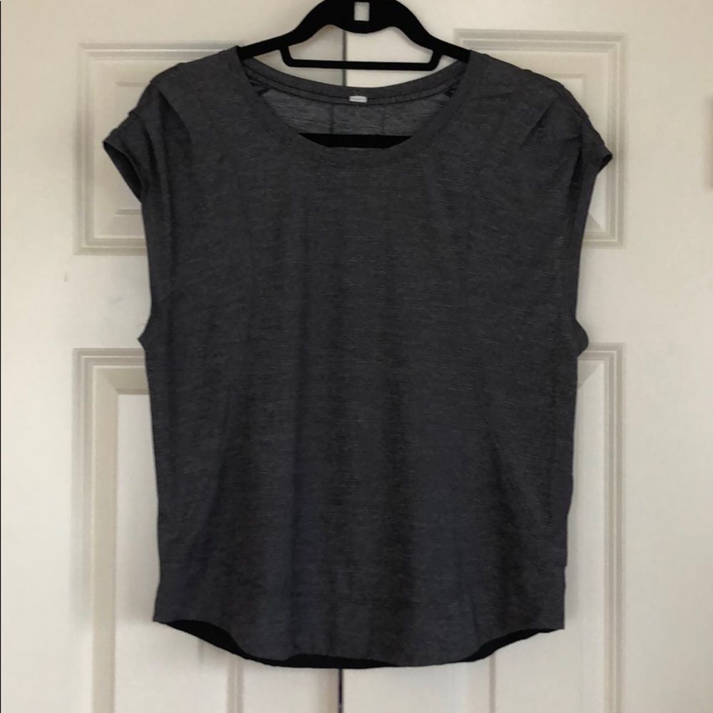 Lululemon short sleeve top